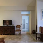 Ellio Апартаменты