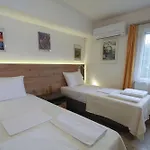 Apartment Ellio