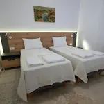 Apartment Ellio *
