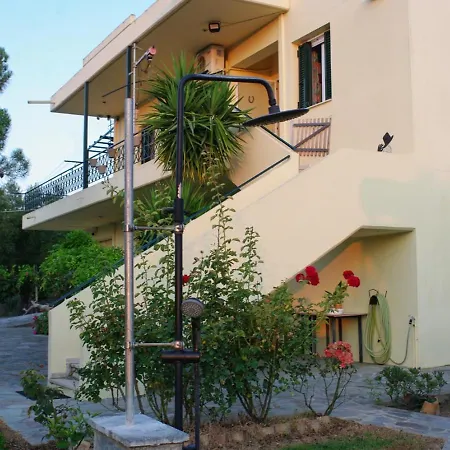 Apartment Ellio *