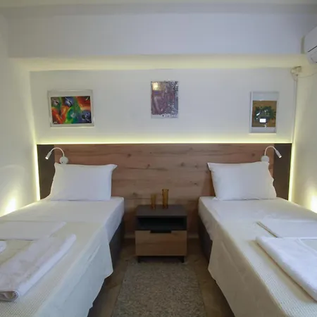 Ellio Apartment *