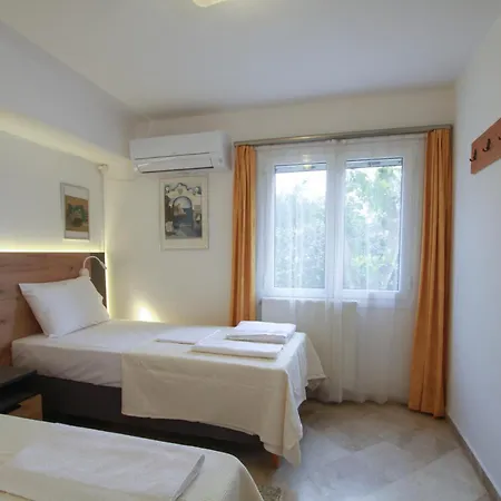 Apartment Ellio *