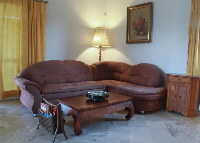 Apartment Ellio *